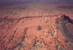 gal/Holidays_and_Trips/Oz_2002/Mt_Connor_and_Kings_Canyon/_thb_oz8-32a.jpg